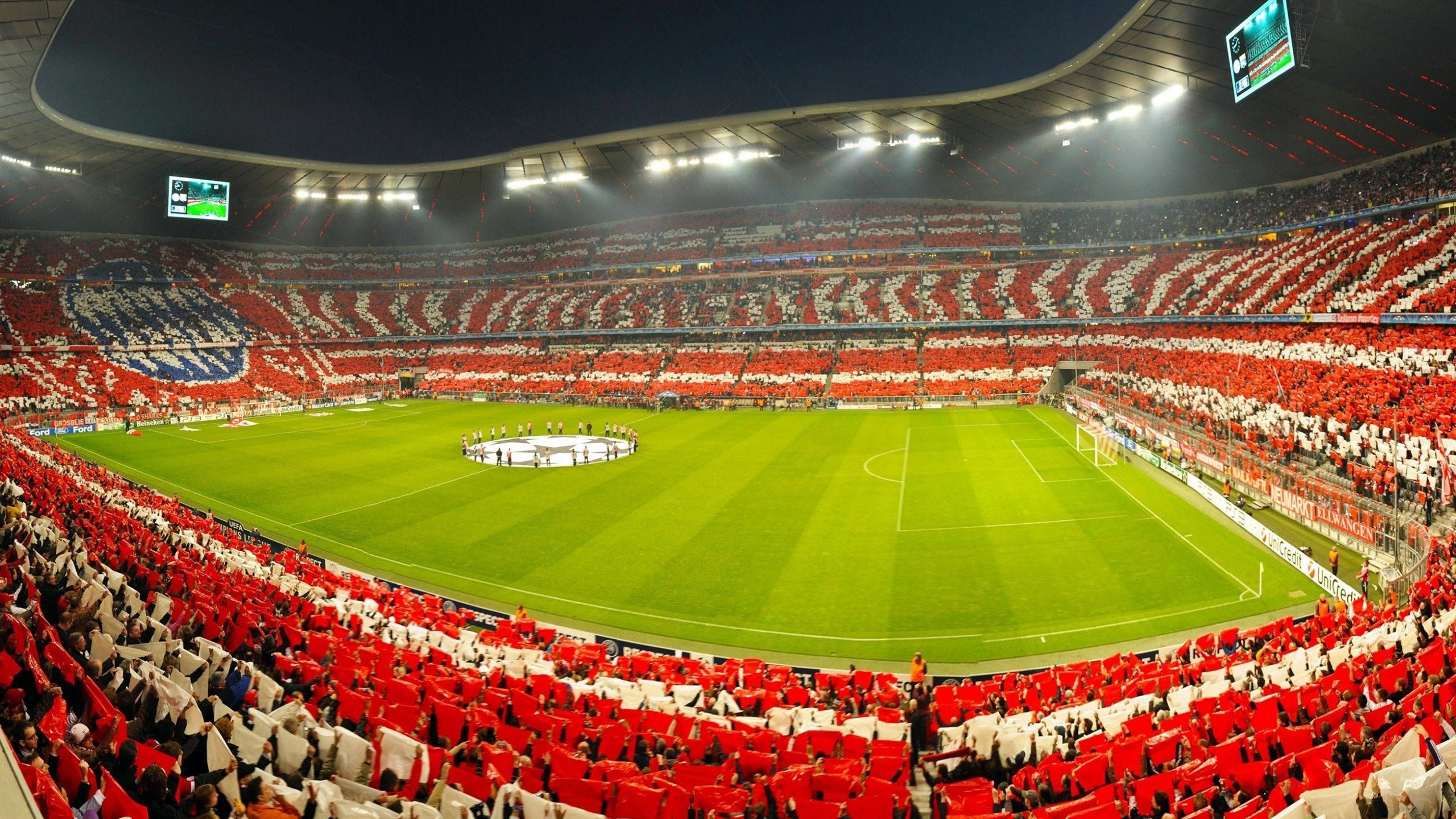 开云体育入口-弗拉霍维奇弑神夜，当莱比锡红牛掀翻曼城，欧冠迎来新王加冕